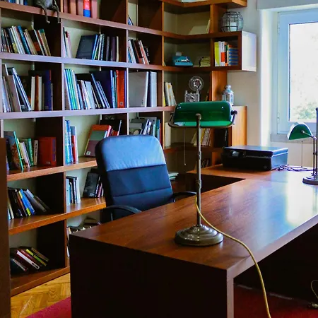 Flh Alcantara Stylish Duplex With Terrace Lissabon