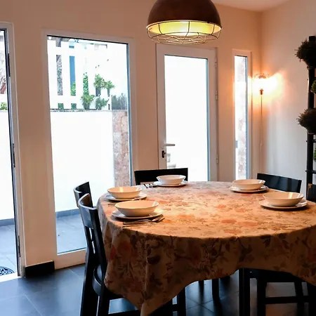 Flh Alcantara Stylish Duplex With Terrace