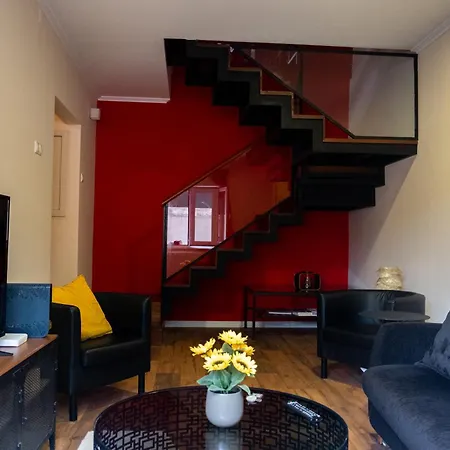 Flh Alcantara Stylish Duplex With Terrace Daire *