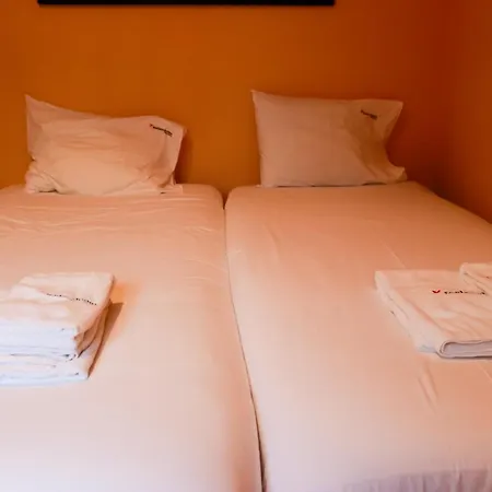 Flh Alcantara Stylish Duplex With Terrace Daire